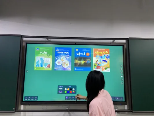 Màn hình tương tác 75inch